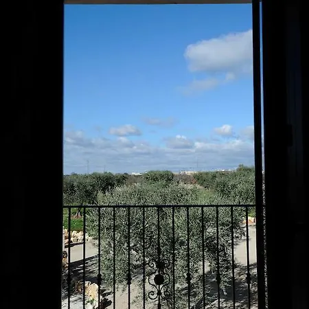Arco Di Sole Alberobello